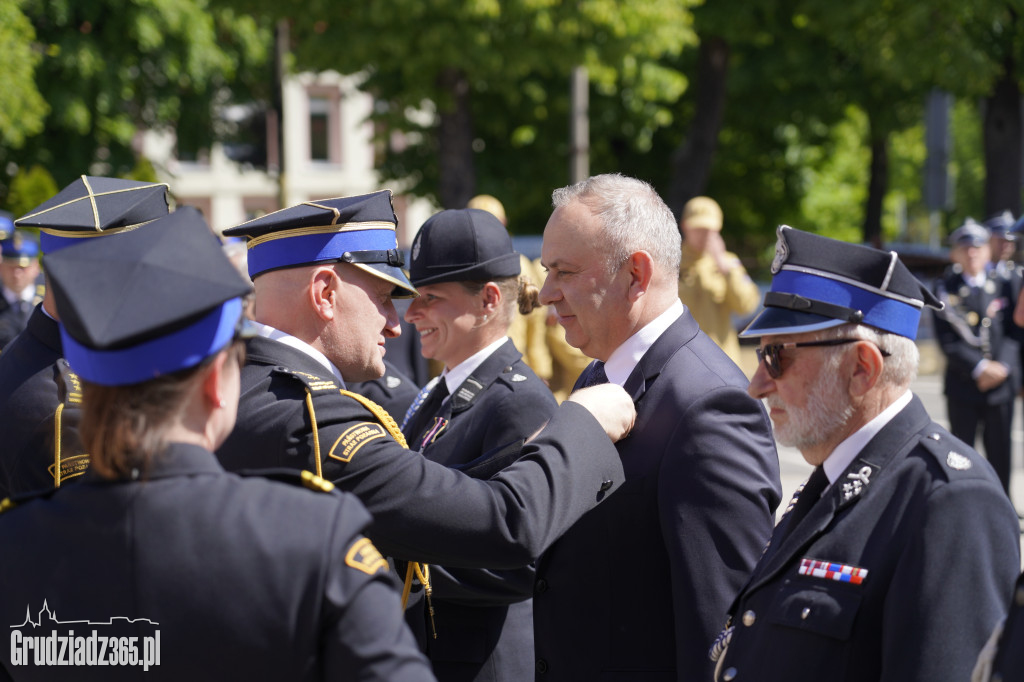 Strażackie Święto w Grudziądzu: odznaczenia, awanse i jubileusze