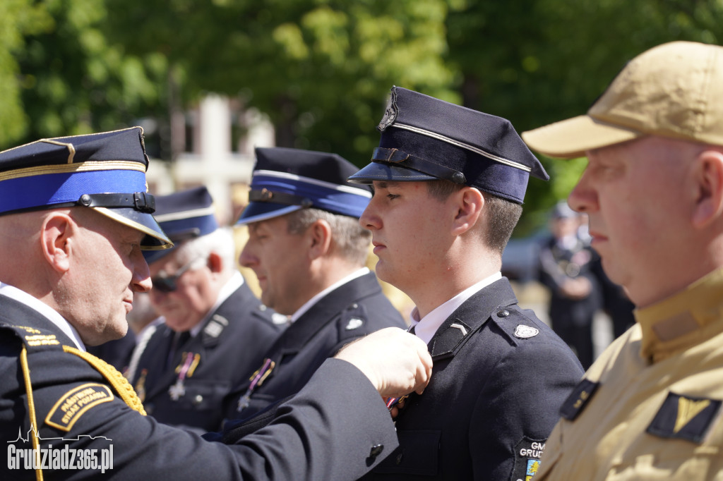 Strażackie Święto w Grudziądzu: odznaczenia, awanse i jubileusze