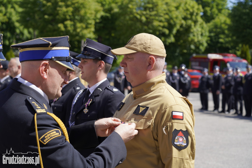Strażackie Święto w Grudziądzu: odznaczenia, awanse i jubileusze