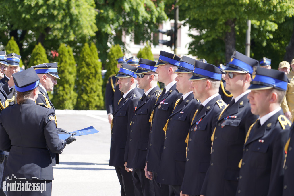 Strażackie Święto w Grudziądzu: odznaczenia, awanse i jubileusze