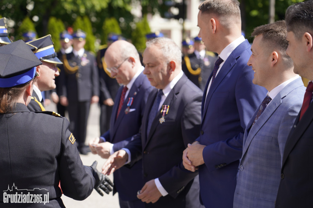 Strażackie Święto w Grudziądzu: odznaczenia, awanse i jubileusze