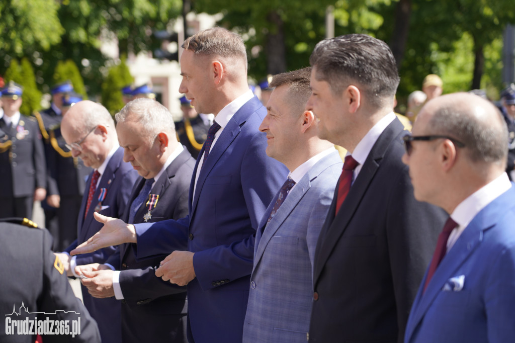 Strażackie Święto w Grudziądzu: odznaczenia, awanse i jubileusze