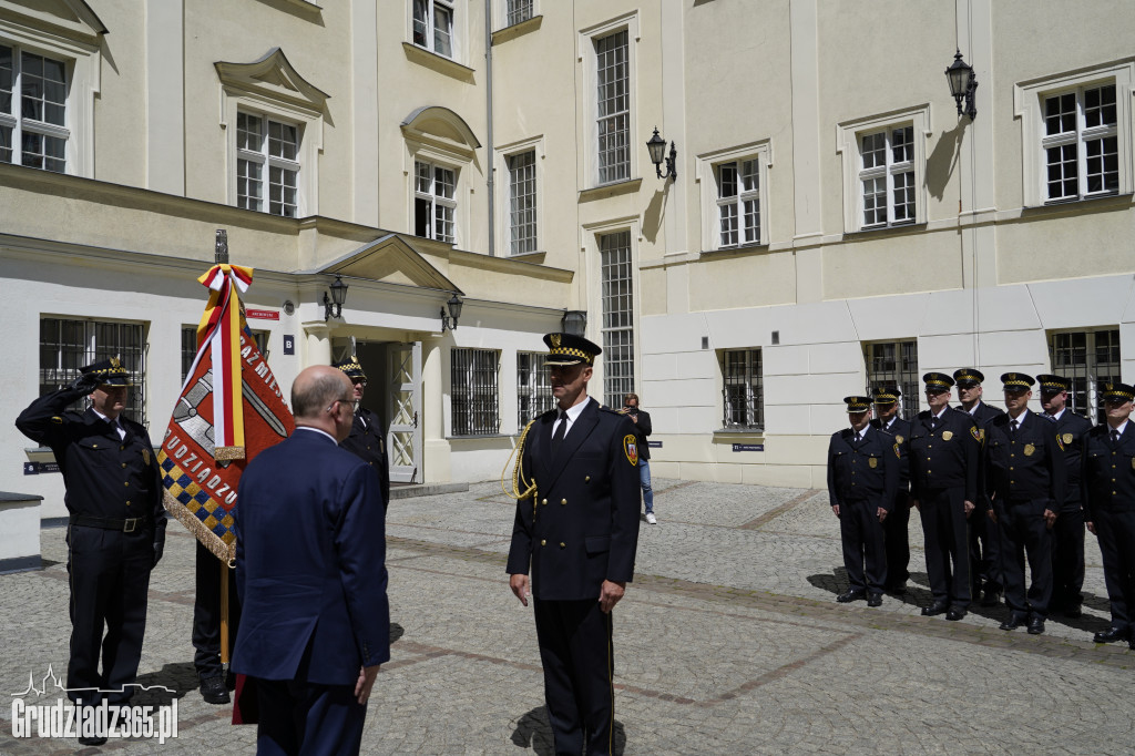Tomasz Lubiejewski złożył ślubowanie. Nowy Komendant Straży Miejskiej w Grudziądzu