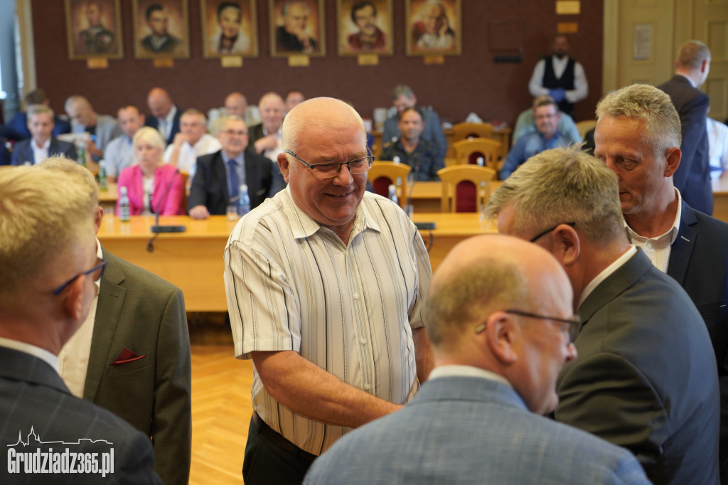 Pracownicy MZK Grudziądz odebrali medale za długoletnią pracę