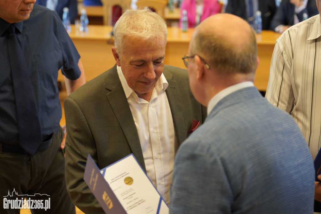 Pracownicy MZK Grudziądz odebrali medale za długoletnią pracę