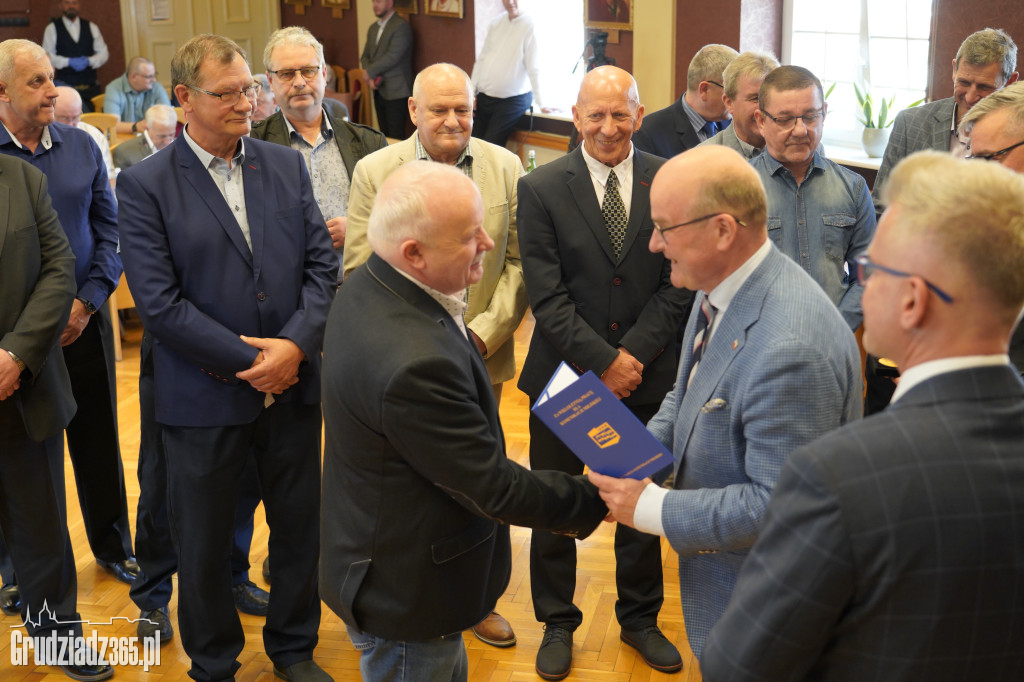 Pracownicy MZK Grudziądz odebrali medale za długoletnią pracę