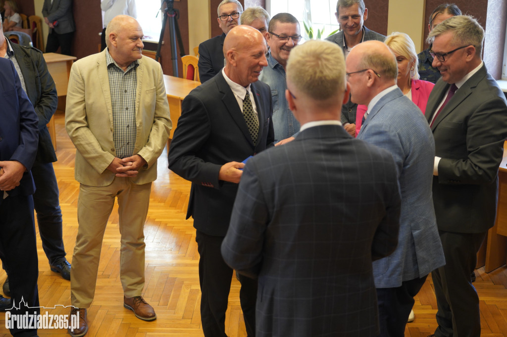 Pracownicy MZK Grudziądz odebrali medale za długoletnią pracę