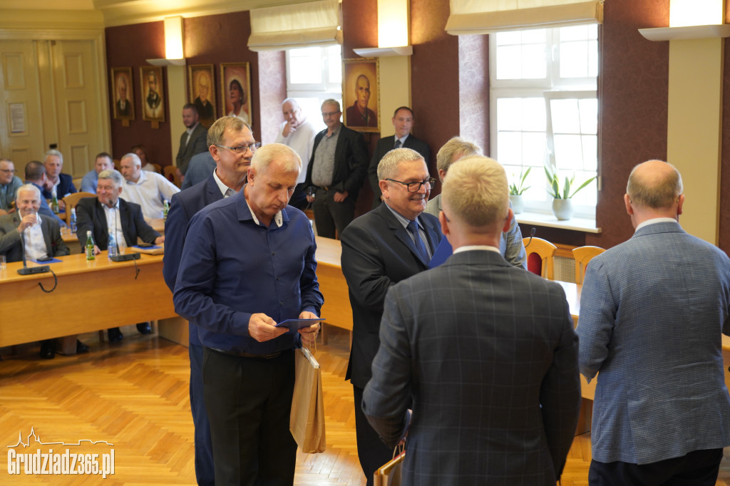 Pracownicy MZK Grudziądz odebrali medale za długoletnią pracę