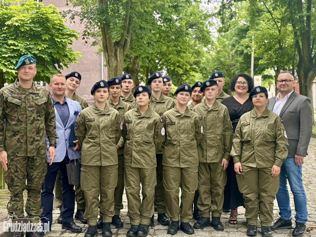 Służyć wiernie Rzeczypospolitej Polskiej – uroczyste ślubowanie kadetów z Grudziądza
