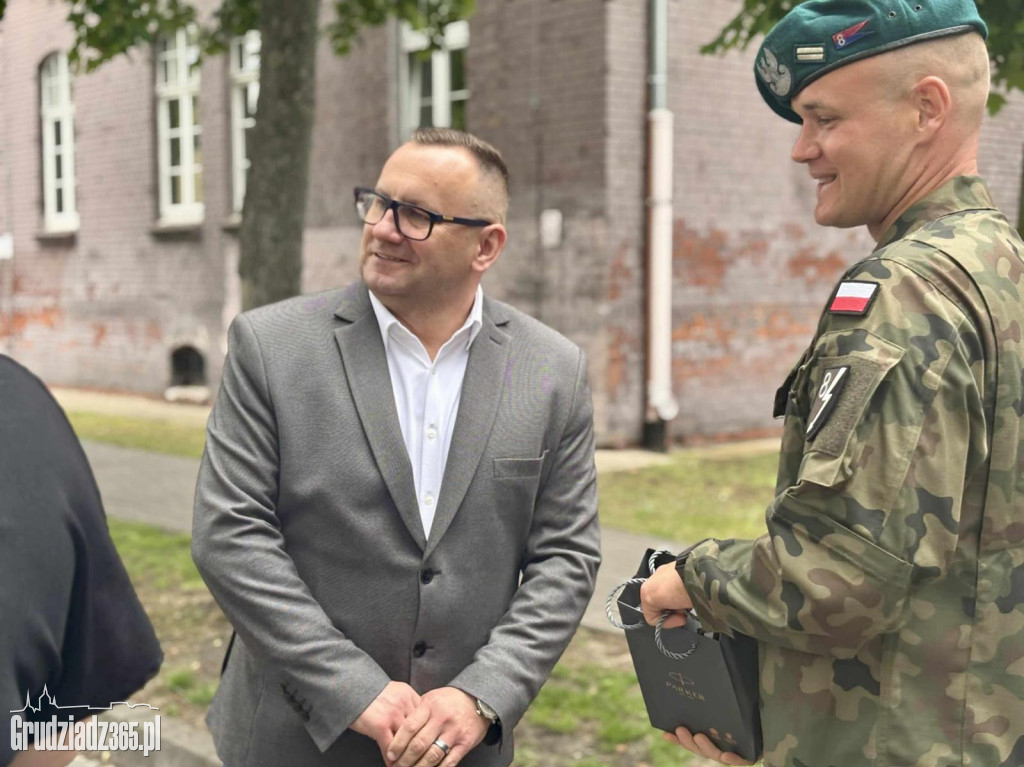 Służyć wiernie Rzeczypospolitej Polskiej – uroczyste ślubowanie kadetów z Grudziądza