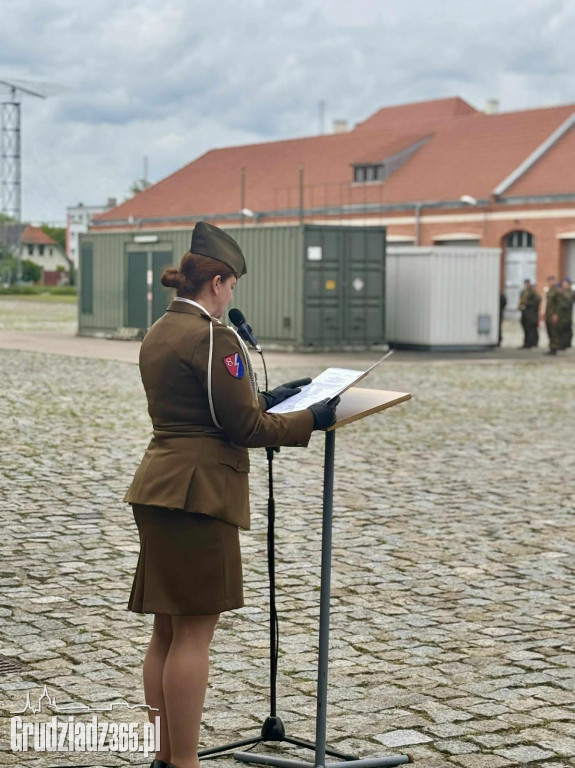 Służyć wiernie Rzeczypospolitej Polskiej – uroczyste ślubowanie kadetów z Grudziądza