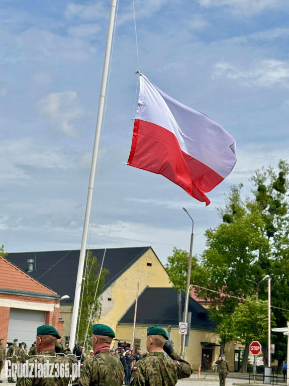 Służyć wiernie Rzeczypospolitej Polskiej – uroczyste ślubowanie kadetów z Grudziądza