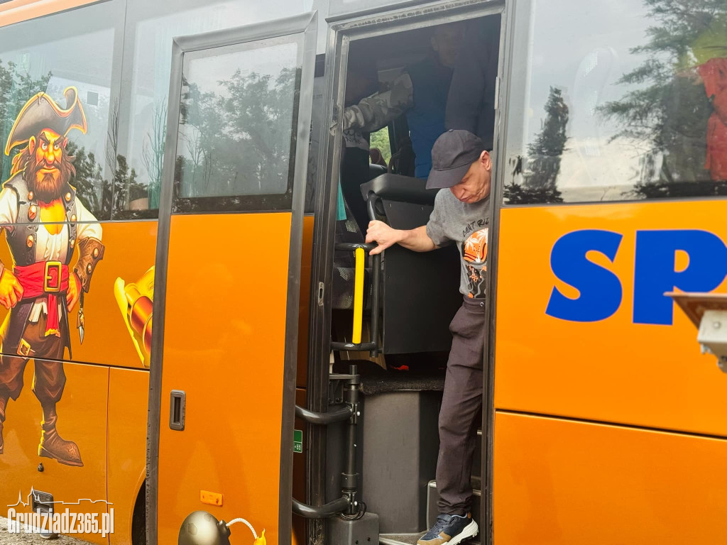 Goście z Miłkowa w Grudziądzu. Projekt „Spinaker dla Powodzian” łączy terapię i sztuk