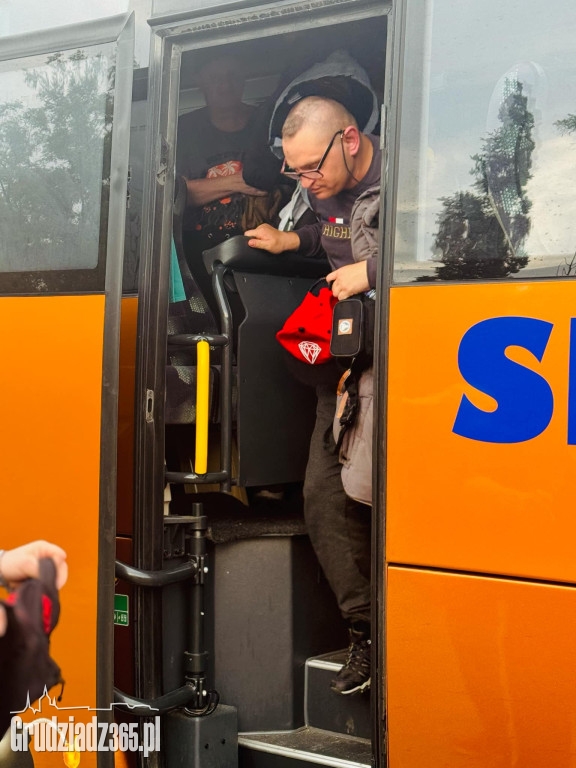 Goście z Miłkowa w Grudziądzu. Projekt „Spinaker dla Powodzian” łączy terapię i sztuk