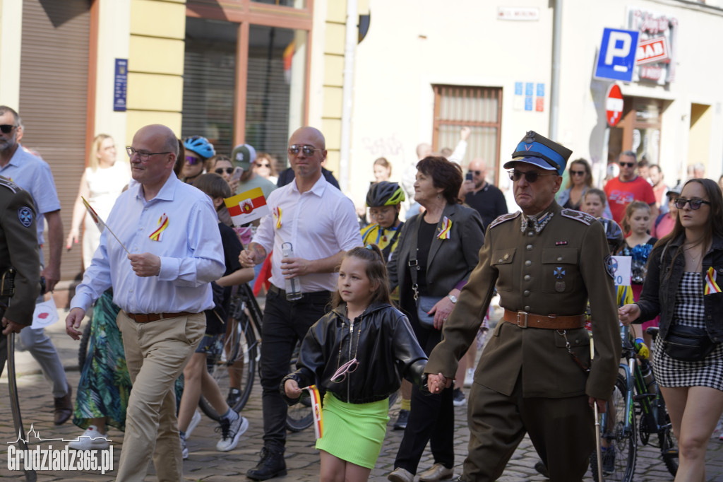 Jarmark Spichrzowy w Grudziądzu - przemarsz mieszkańców na Rynek