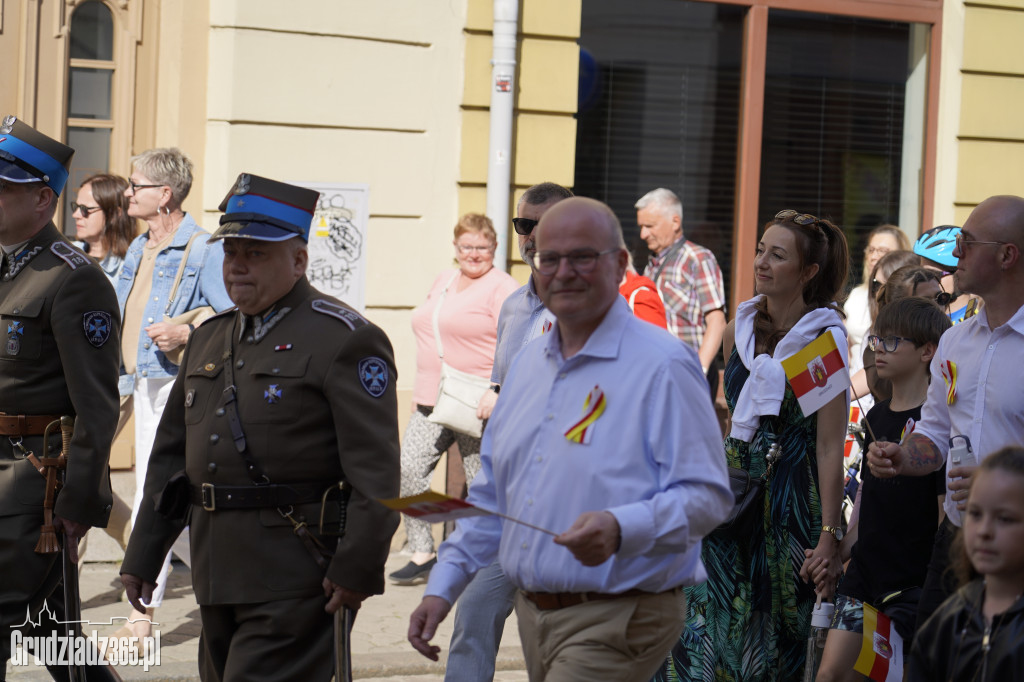 Jarmark Spichrzowy w Grudziądzu - przemarsz mieszkańców na Rynek