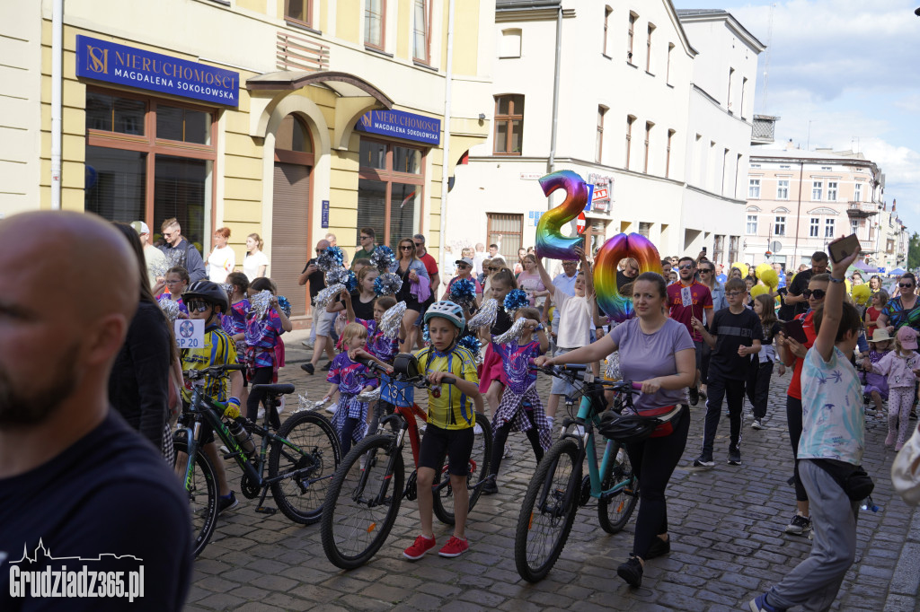 Jarmark Spichrzowy w Grudziądzu - przemarsz mieszkańców na Rynek