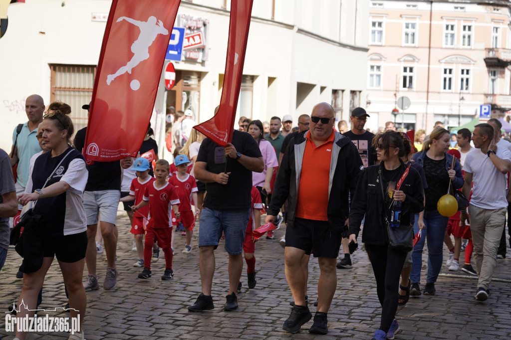 Jarmark Spichrzowy w Grudziądzu - przemarsz mieszkańców na Rynek