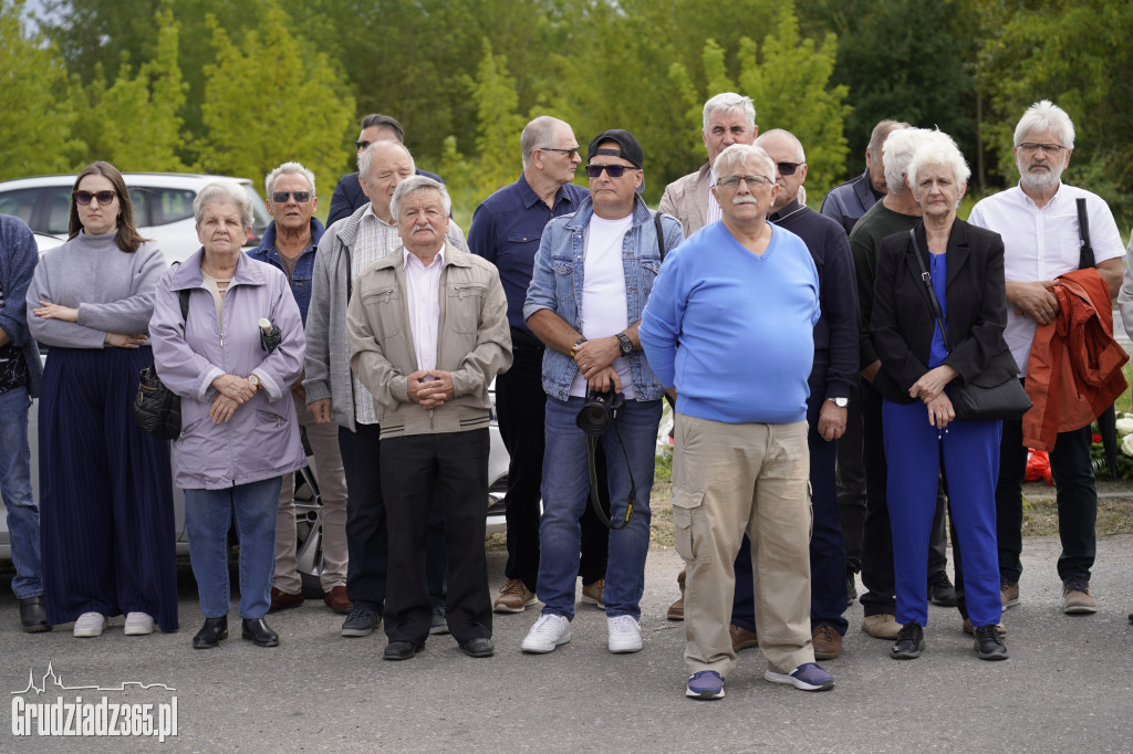 Hołd dla bohaterów Solidarności. W Grudziądzu odsłonięto tablicę w 45. rocznicę zrywu