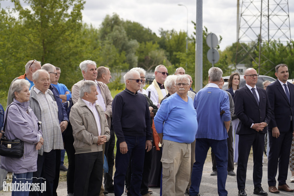 Hołd dla bohaterów Solidarności. W Grudziądzu odsłonięto tablicę w 45. rocznicę zrywu