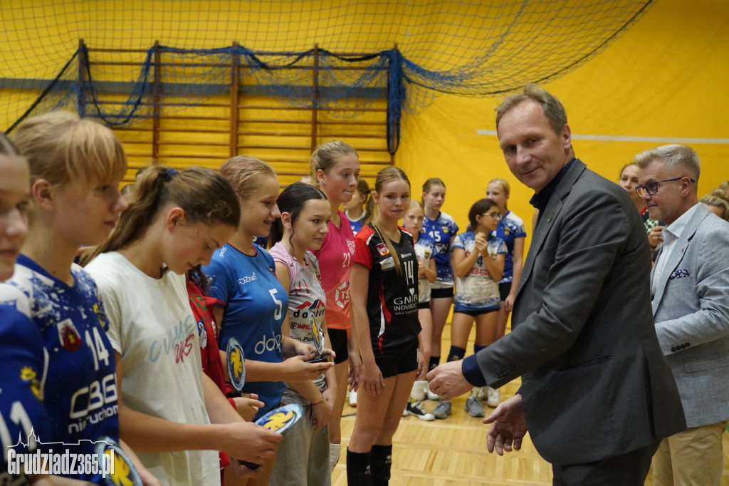 Ogólnopolski Turniej piłki siatkowej - młodziczki