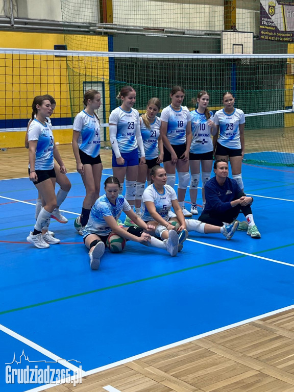 Drugi dzień Ogólnopolskiego Turnieju Piłki Siatkowej na KS Stal Grudziądz