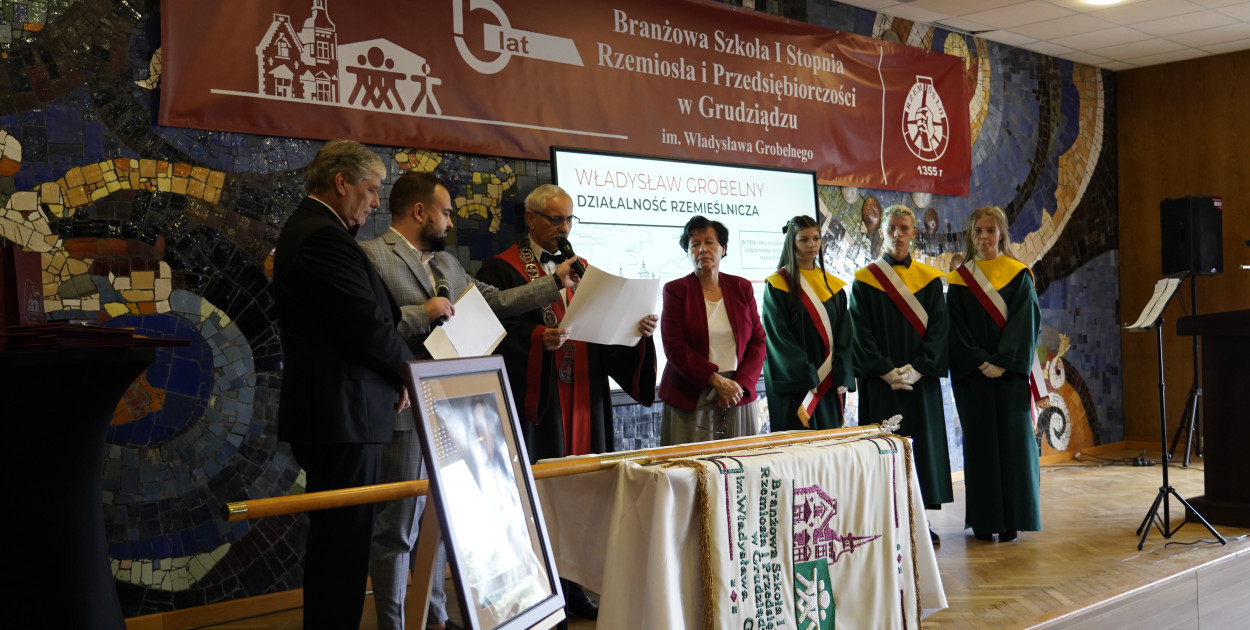 Święto grudziądzkiego rzemiosła! Szkoła branżowa z nowym patronem i sztandarem