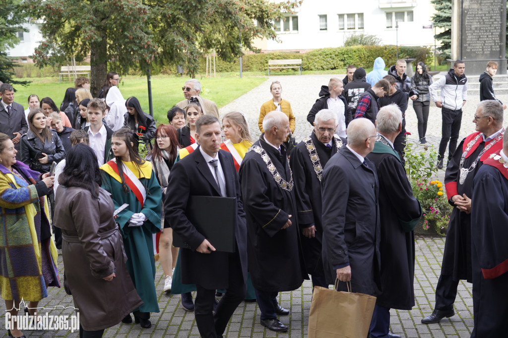 Święto grudziądzkiego rzemiosła! Szkoła branżowa z nowym patronem i sztandarem