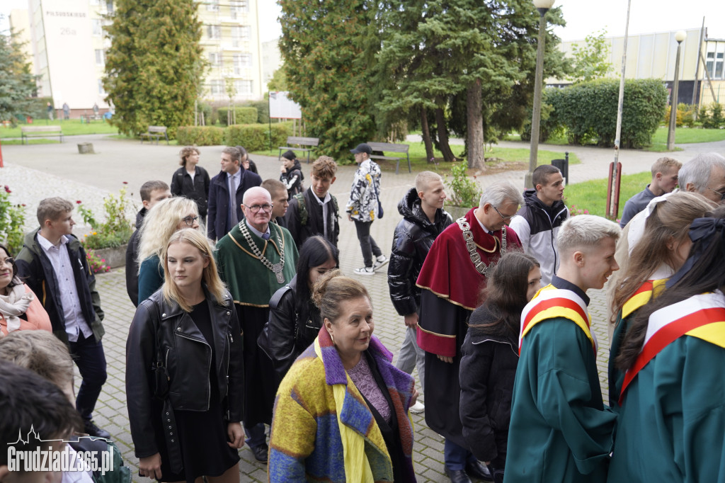 Święto grudziądzkiego rzemiosła! Szkoła branżowa z nowym patronem i sztandarem