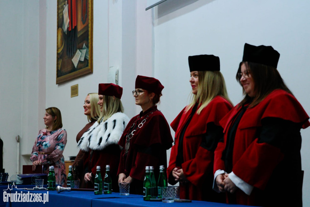 Gaudeamus Igitur w Grudziądzu. ANS uroczyście zainagurowała rok akademicki i wręczyła dyplomy