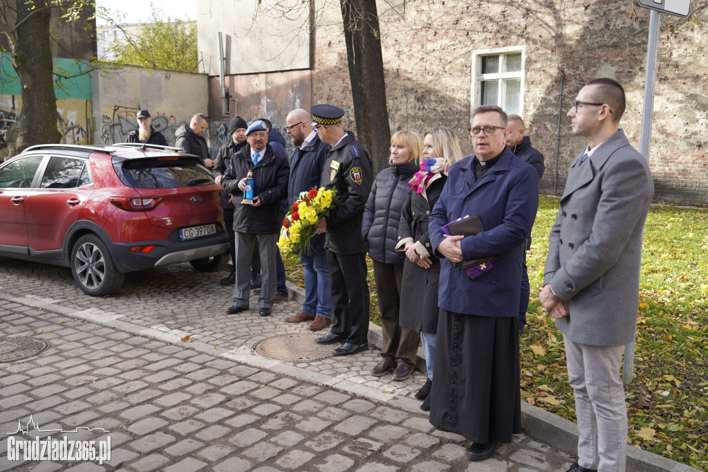 Pamięć przywrócona. Uroczyste odsłonięcie obelisku przy ul. Kosynierów Gdyńskich