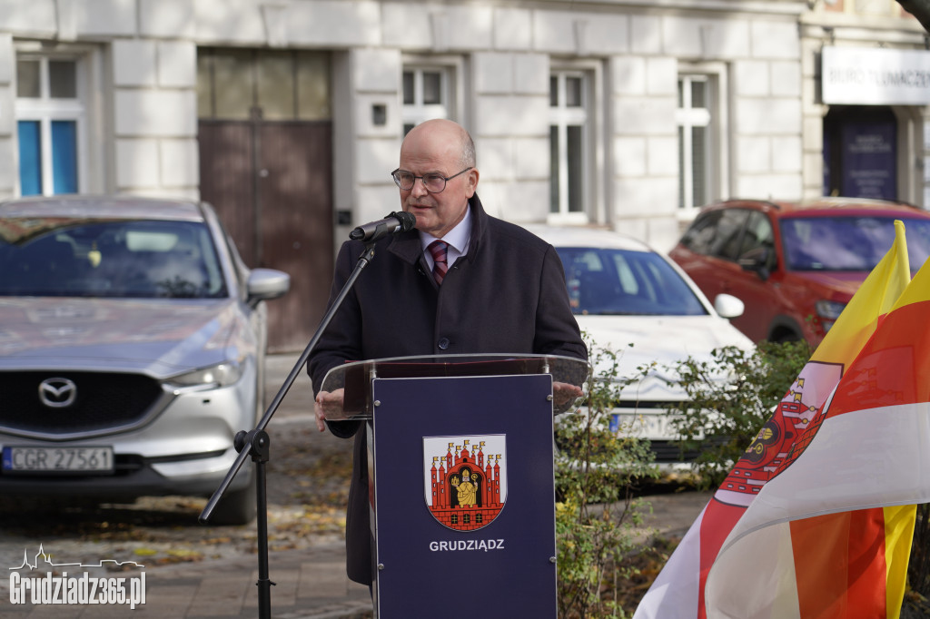 Pamięć przywrócona. Uroczyste odsłonięcie obelisku przy ul. Kosynierów Gdyńskich