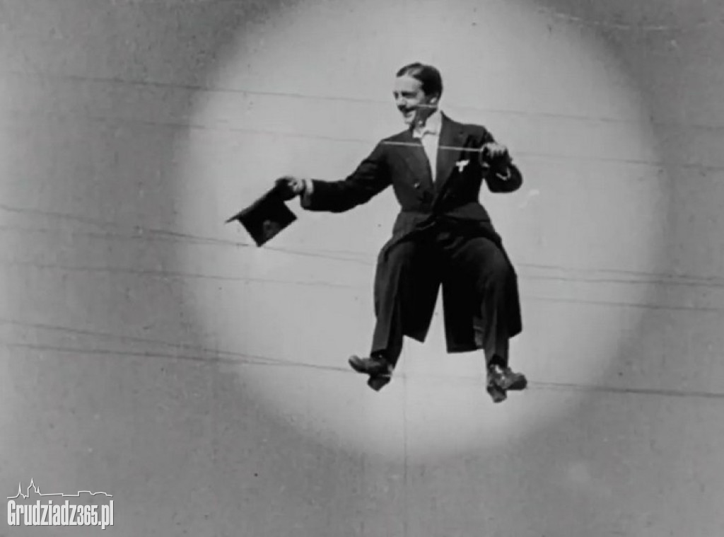 Film z XXI wieku, stworzony jak w epoce kina niemego.  „Życie i śmierci Maxa Linde