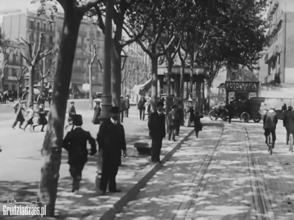 Film z XXI wieku, stworzony jak w epoce kina niemego.  „Życie i śmierci Maxa Linde