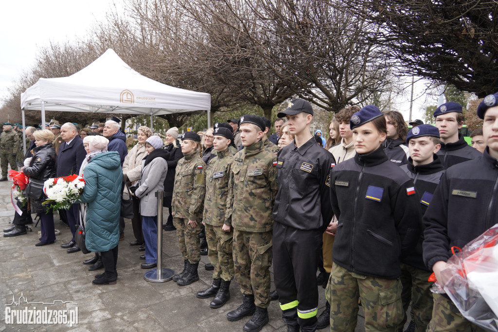 Narodowy Dzień Pamięci Żołnierzy Wyklętych - obchody przy pomniku Pileckiego