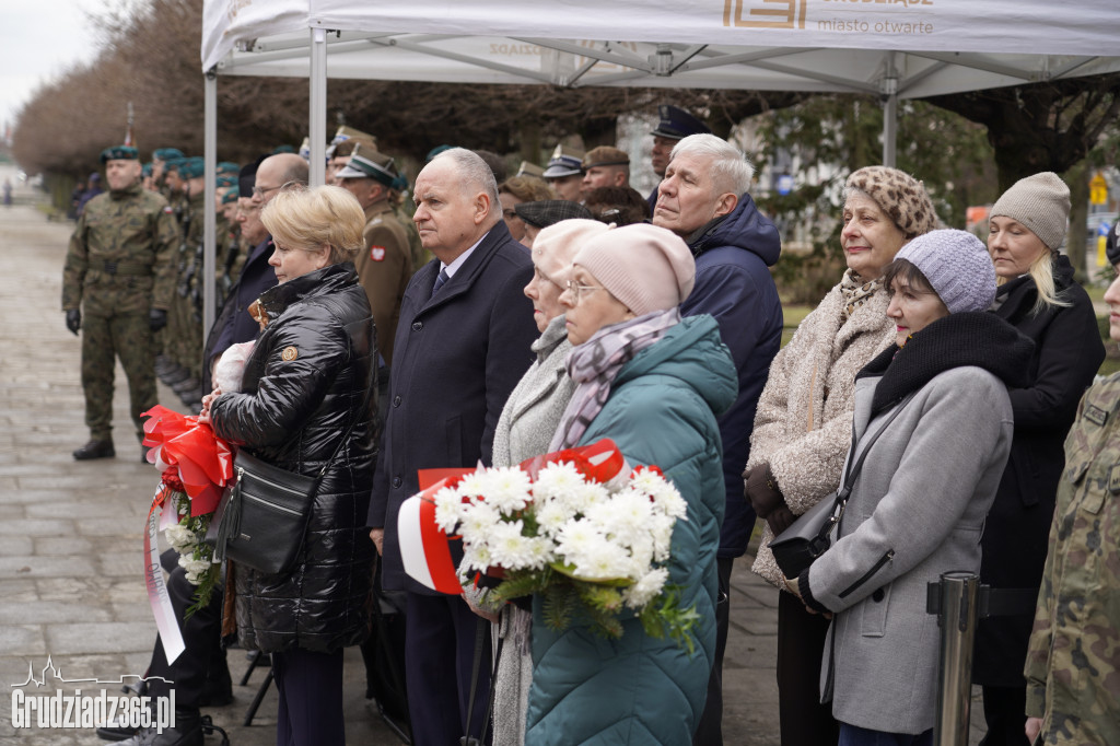 Narodowy Dzień Pamięci Żołnierzy Wyklętych - obchody przy pomniku Pileckiego