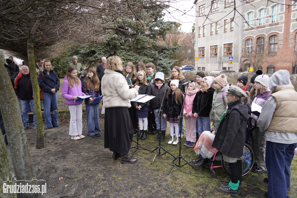 Narodowy Dzień Pamięci Żołnierzy Wyklętych - obchody przy pomniku Pileckiego