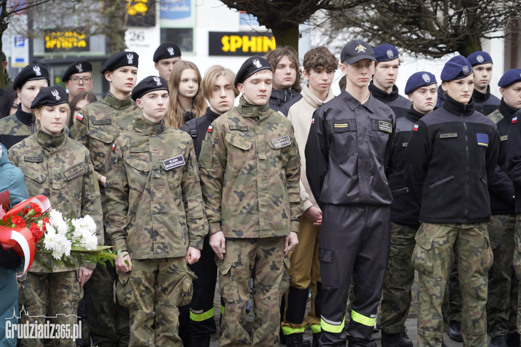 Narodowy Dzień Pamięci Żołnierzy Wyklętych - obchody przy pomniku Pileckiego