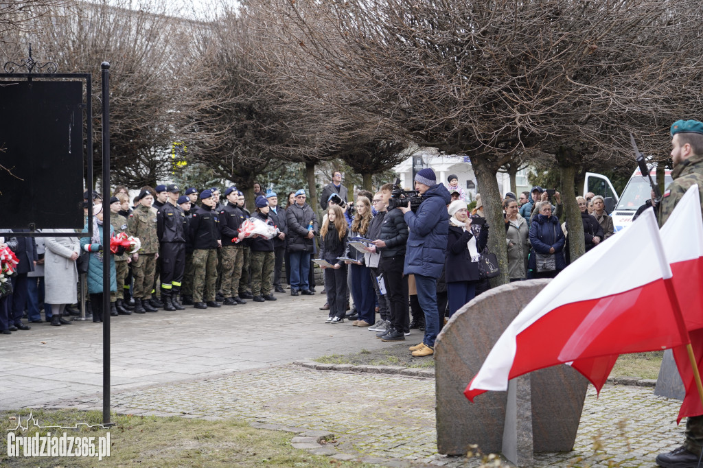 Narodowy Dzień Pamięci Żołnierzy Wyklętych - obchody przy pomniku Pileckiego