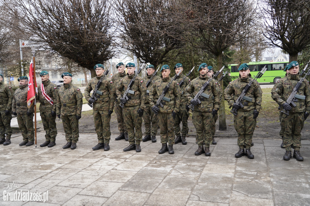 Narodowy Dzień Pamięci Żołnierzy Wyklętych - obchody przy pomniku Pileckiego