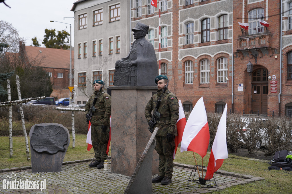 Narodowy Dzień Pamięci Żołnierzy Wyklętych - obchody przy pomniku Pileckiego