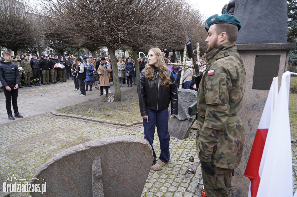 Narodowy Dzień Pamięci Żołnierzy Wyklętych - obchody przy pomniku Pileckiego