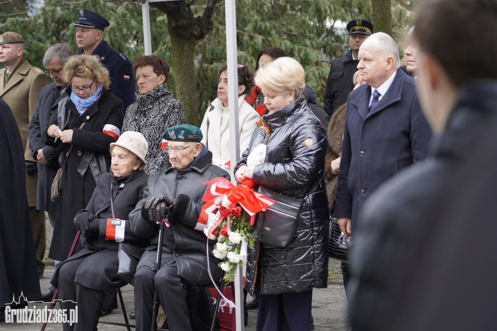 Narodowy Dzień Pamięci Żołnierzy Wyklętych - obchody przy pomniku Pileckiego