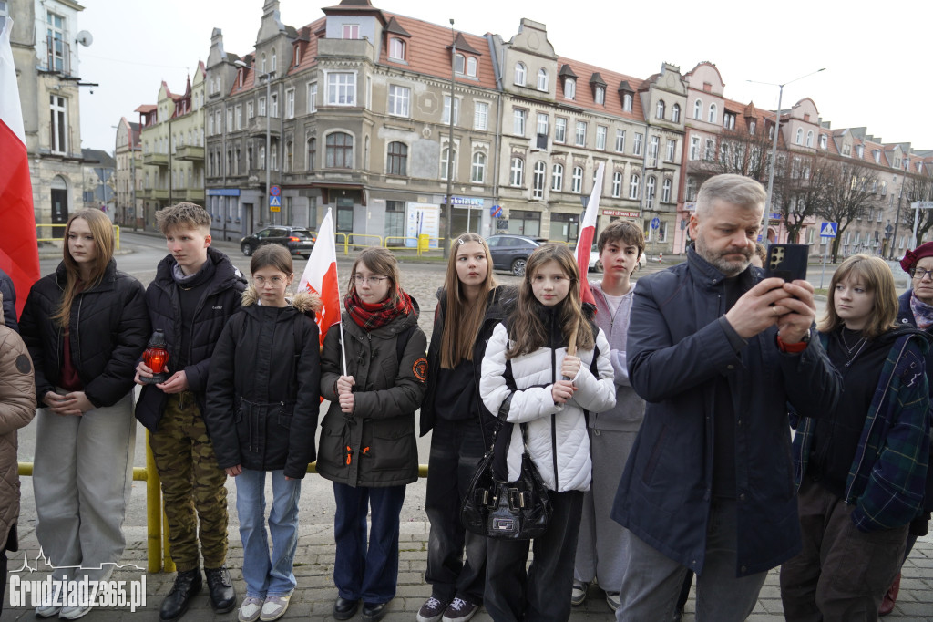 Narodowy Dzień Pamięci Żołnierzy Wyklętych - obchody przy rondzie Nila