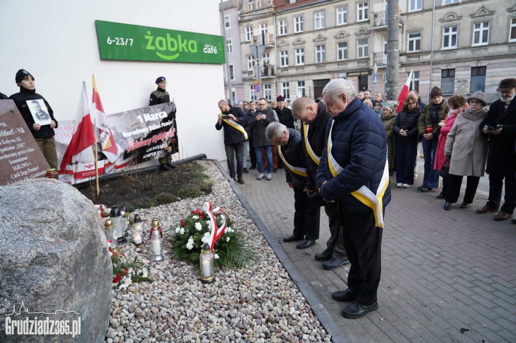 Narodowy Dzień Pamięci Żołnierzy Wyklętych - obchody przy rondzie Nila