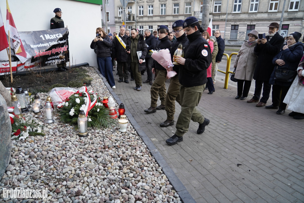 Narodowy Dzień Pamięci Żołnierzy Wyklętych - obchody przy rondzie Nila