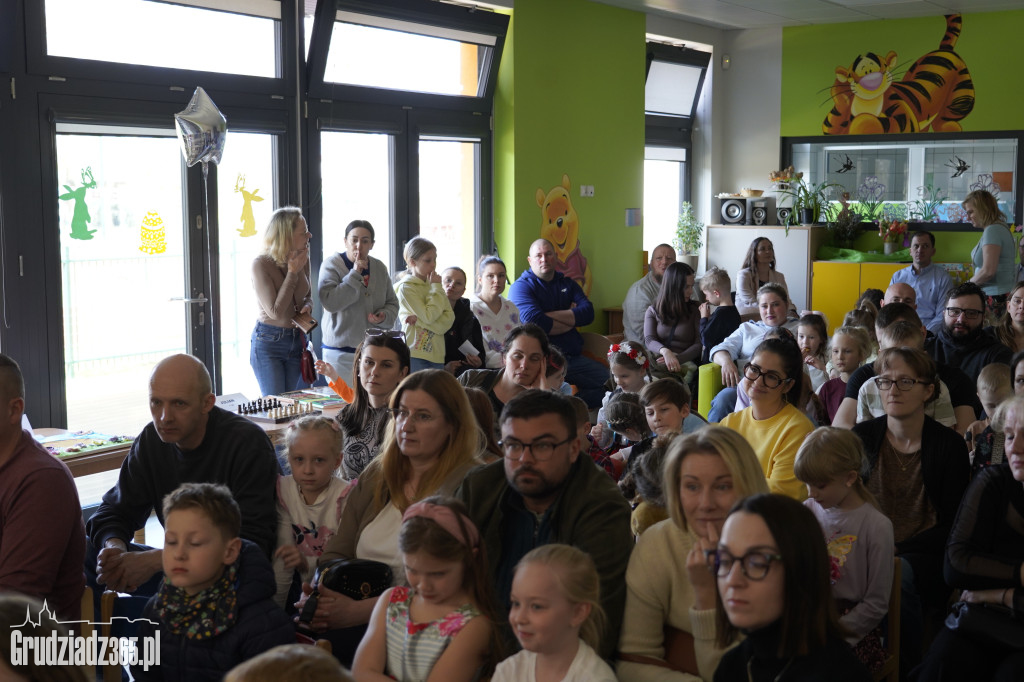 Małe talenty, wielka scena! II Gminny Przegląd Przedszkolaków w Wałdowie Szlacheckim