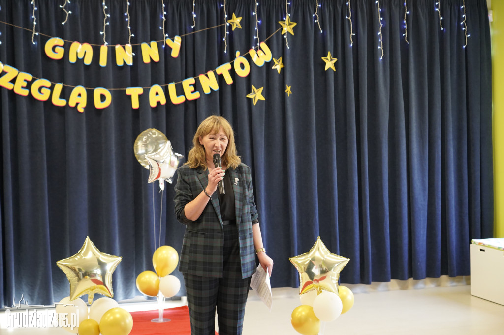 Małe talenty, wielka scena! II Gminny Przegląd Przedszkolaków w Wałdowie Szlacheckim