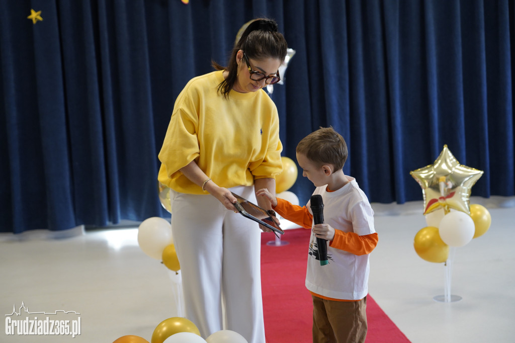 Małe talenty, wielka scena! II Gminny Przegląd Przedszkolaków w Wałdowie Szlacheckim