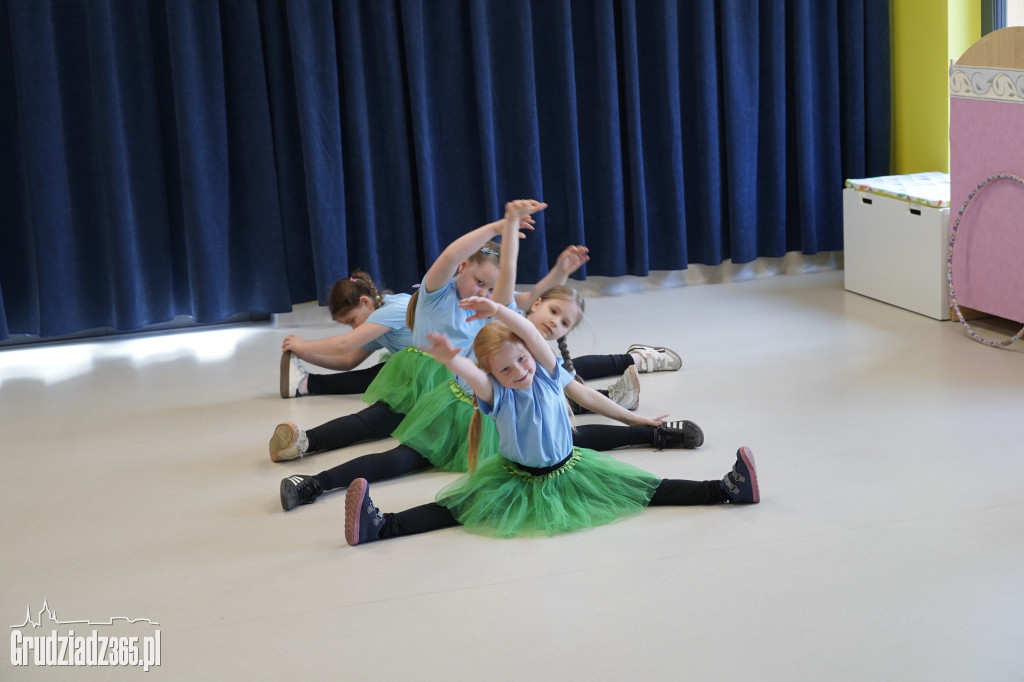 Małe talenty, wielka scena! II Gminny Przegląd Przedszkolaków w Wałdowie Szlacheckim